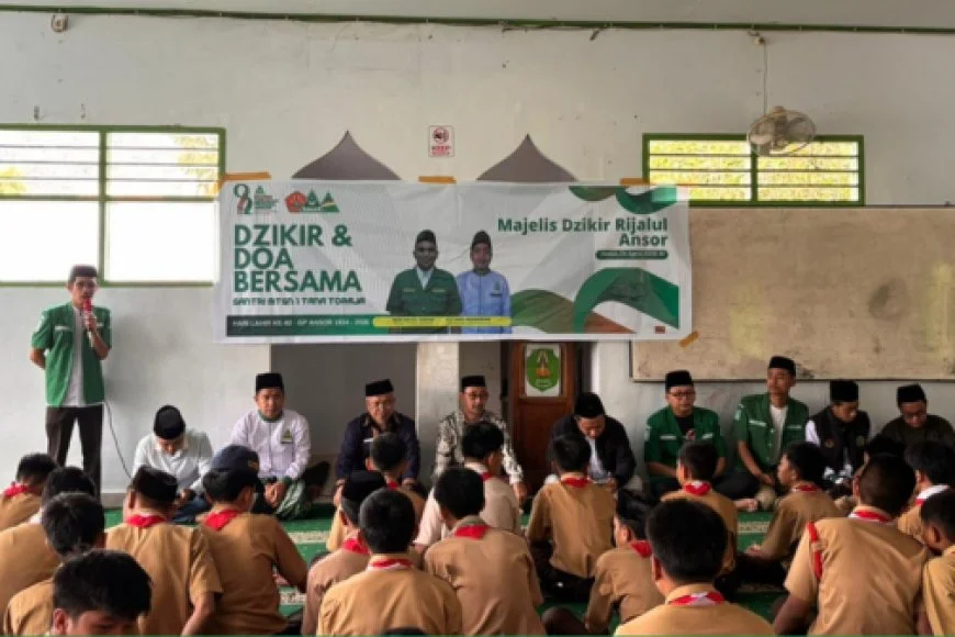 Thumbnail Peringati Harlah ke-92, GP Ansor Toraja Raya Ajak Siswa MTsN 1 Tana Toraja Dzikir dan Doa Bersama
